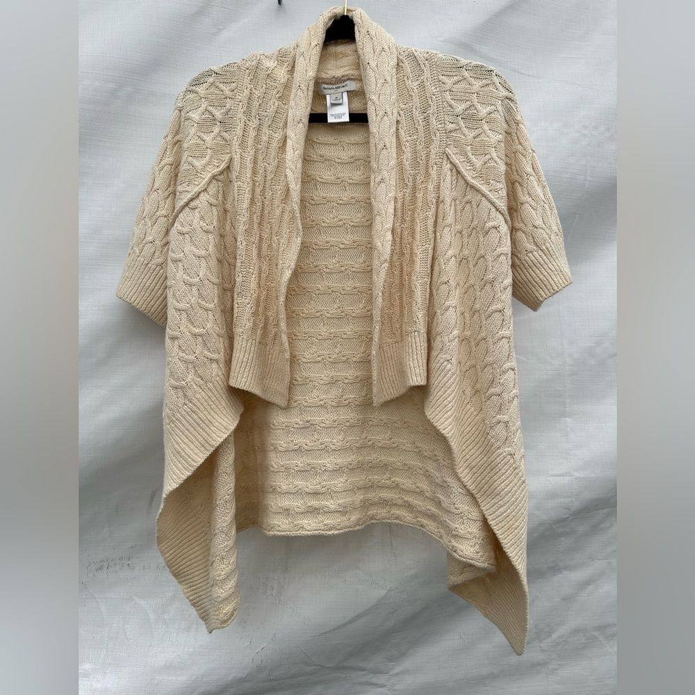 Banana Republic Cream Cable Knit Sweater